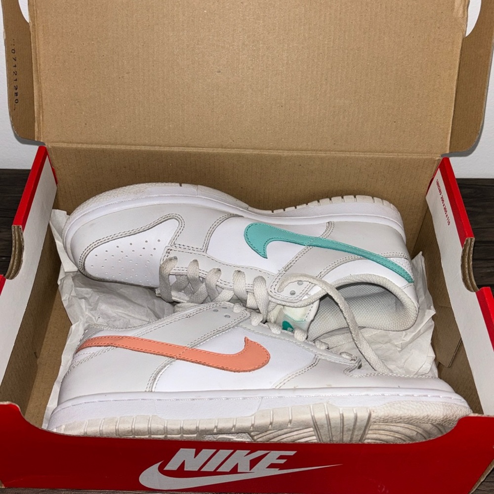 Nike Dunk Tropical